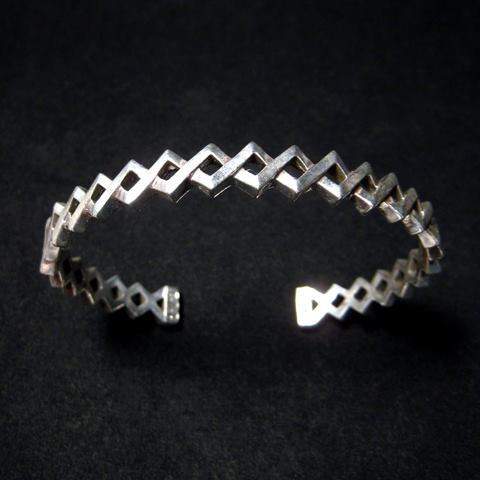 SILVER AS ART（シルバーアズアート） | Silver index